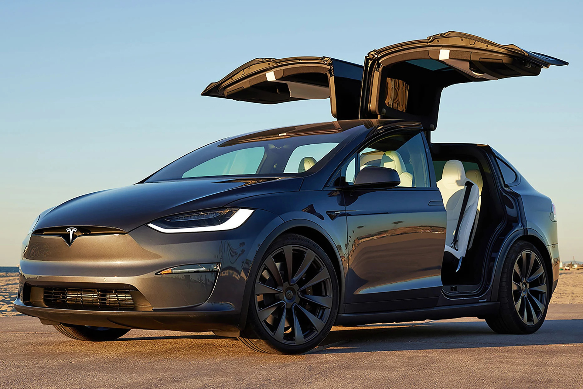 TESLA MODEL X PLAID 2023