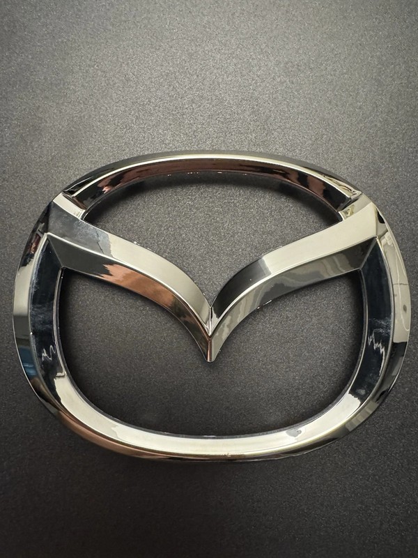 GENUINE OEM MAZDA KDY5-51-741 FRONT RADIATOR GRILLE EMBLEM 2013-2015 CX-5 & CX-9 $44.99