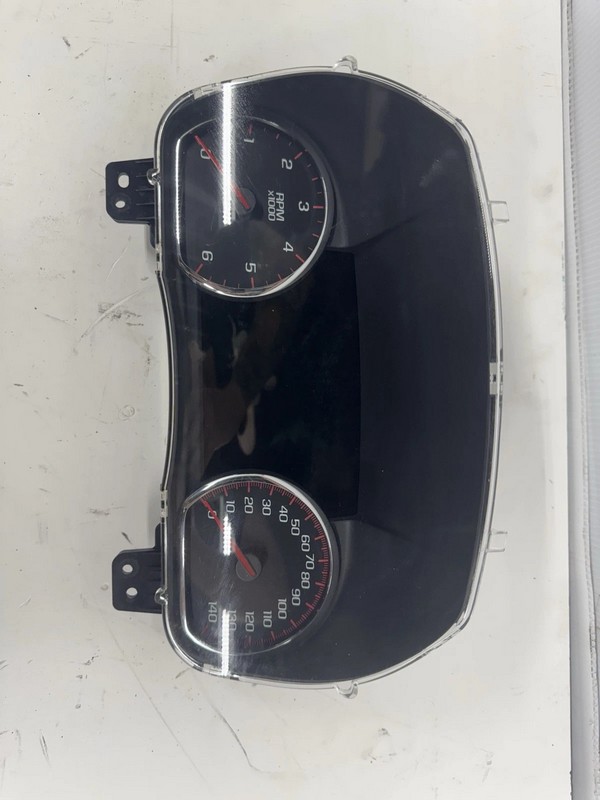15 GMC YUKON SPEEDOMETER 49K MILES OEM $170.00