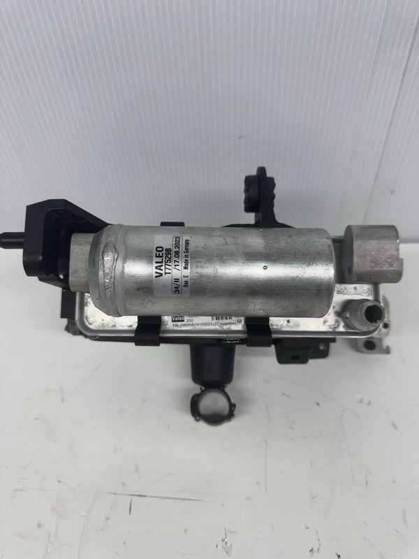 BMW X4M X3M F97 F98 FRONT AIR CONDITIONING CAPACITOR DRYER UNIT 2020 – 2023 OEM $89.99