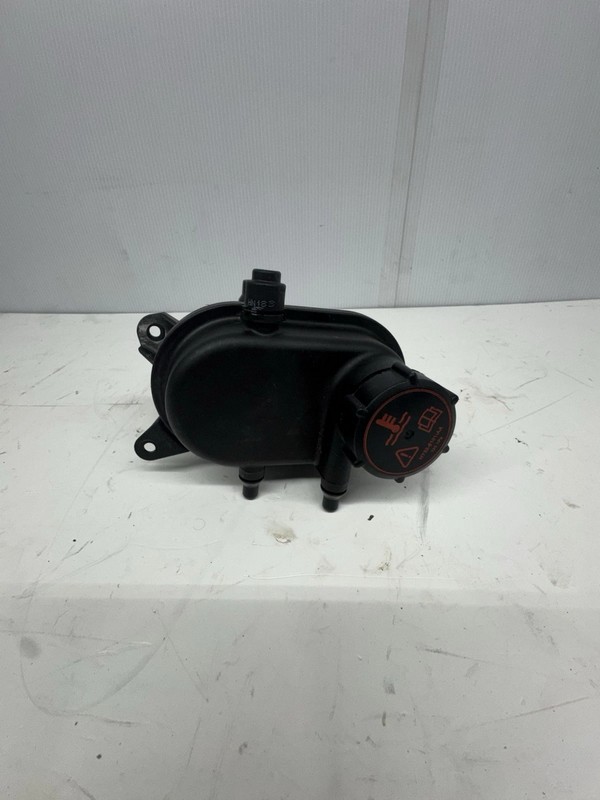 ENGINE COOLANT RESERVOIR BOTTLE TANK OEM HY53-19B518-AD ASTON MARTIN DBX 707 23 $149.99