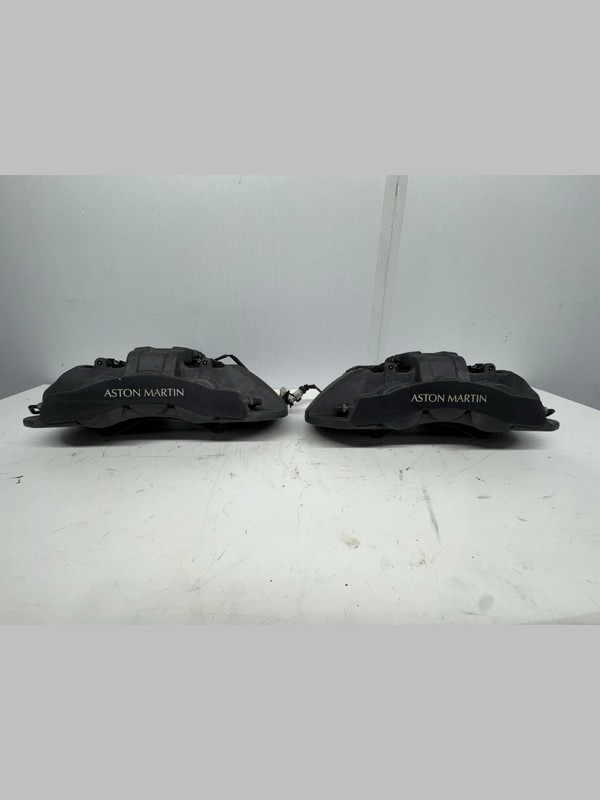 2020-2023 Aston Martin DBX Front Brake Caliper Pair LH RH OEM MY83-2B118-ME $699.99
