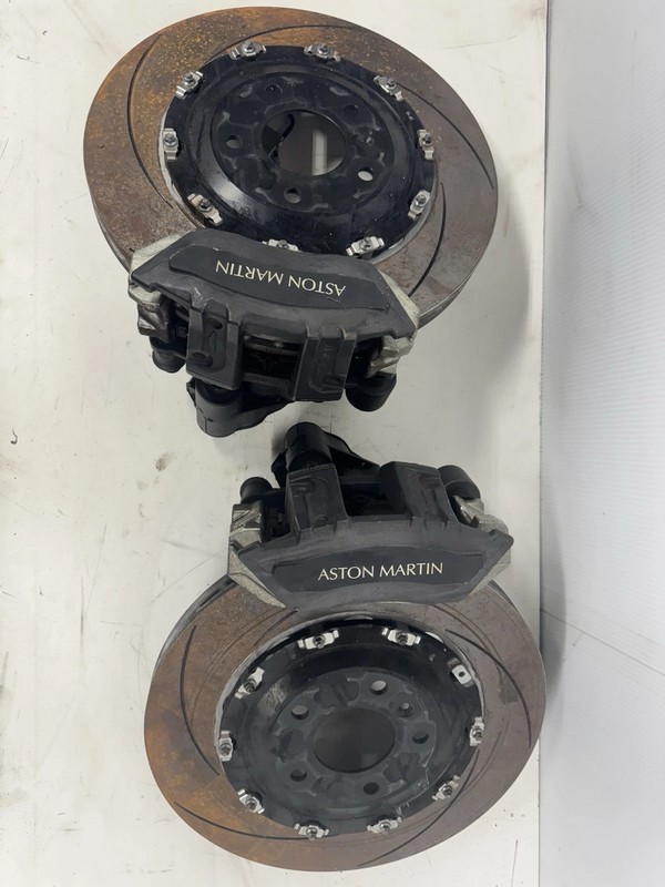 ASTON MARTIN ALL DBX REAR WHEEL BRAKE DISCS MY83-2C026-AA GENUINE ORIGINAL OEM $2000.00