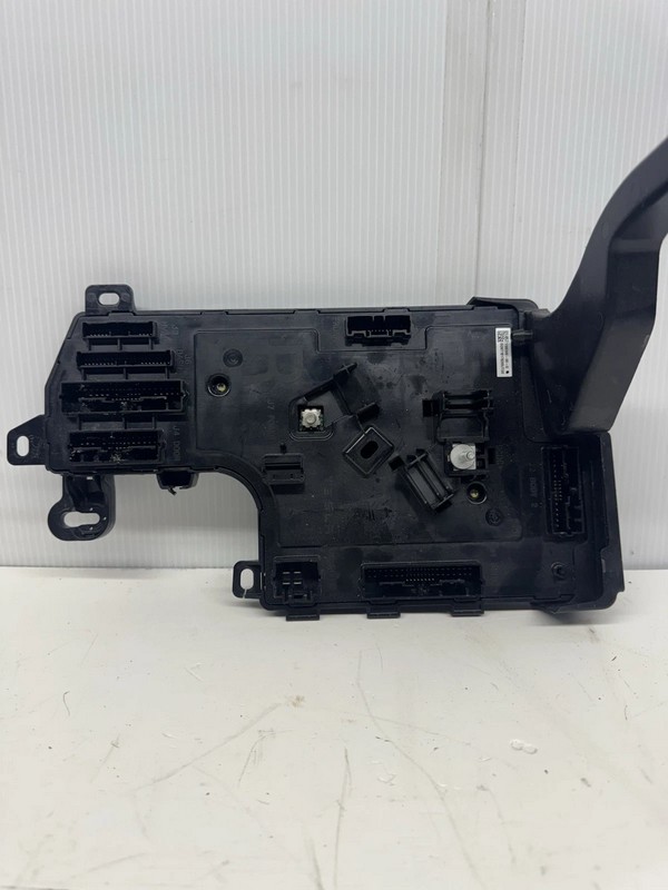 OEM TESLA MODEL 3 M3 VOLTAGE BODY CONTROL MODULE FRONT RIGHT PASSENGER 2017-2023 $79.99