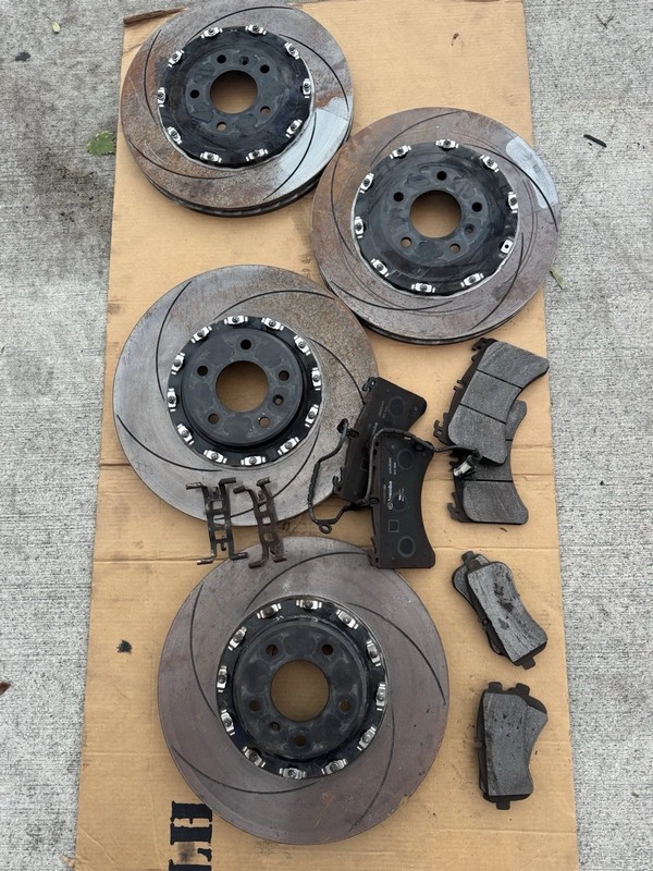 OEM ASTON MARTIN DBX FRONT REAR BRAKE SET ROTORS PADS SENSORS USED GENUINE $2700.00